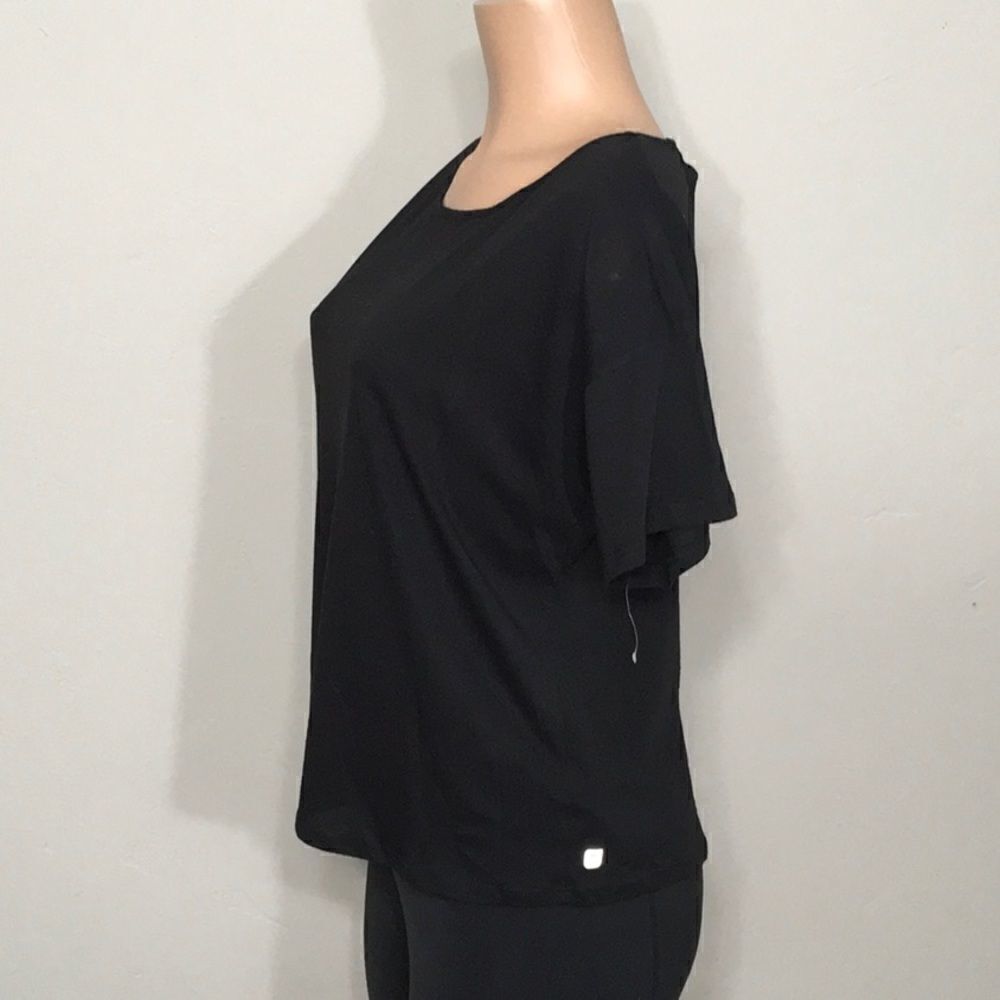 Fabletics oversized Key Tee. NWOT - Picture 6 of 7